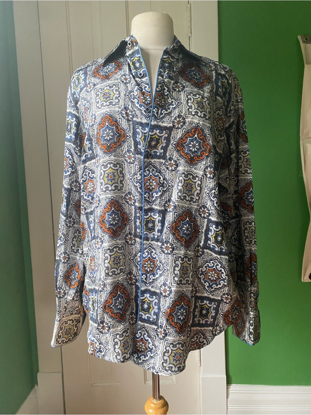 Silk Road Robert Graham silk blend Blue & White paisley Long-Sleeve Shirt